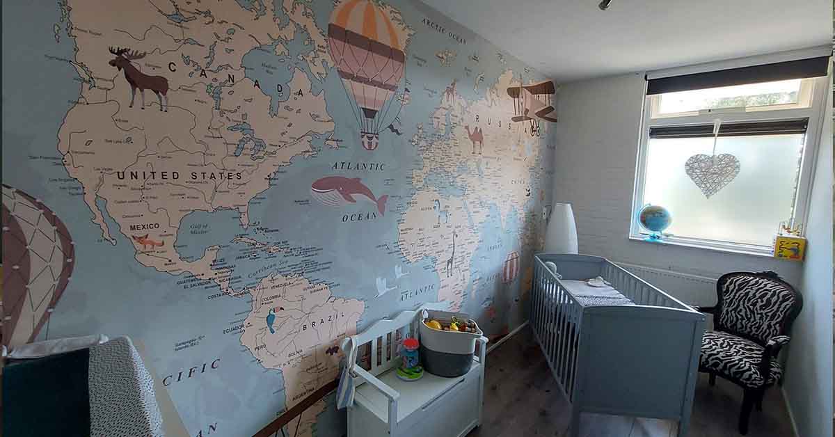 Papier Peint Panoramique pour enfant avec la carte du monde