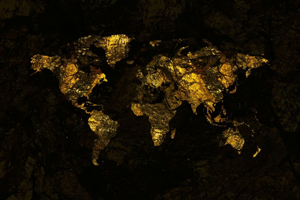 La carte du monde en or