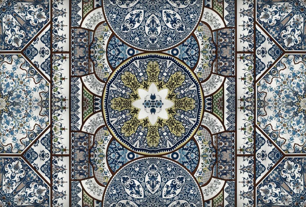 Les ornements du mandala en carreaux bleus.