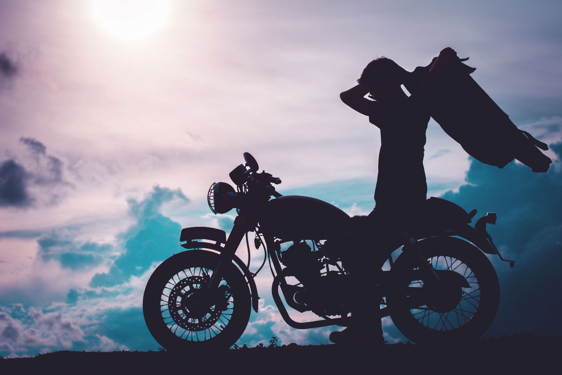 Motocycliste silhouette