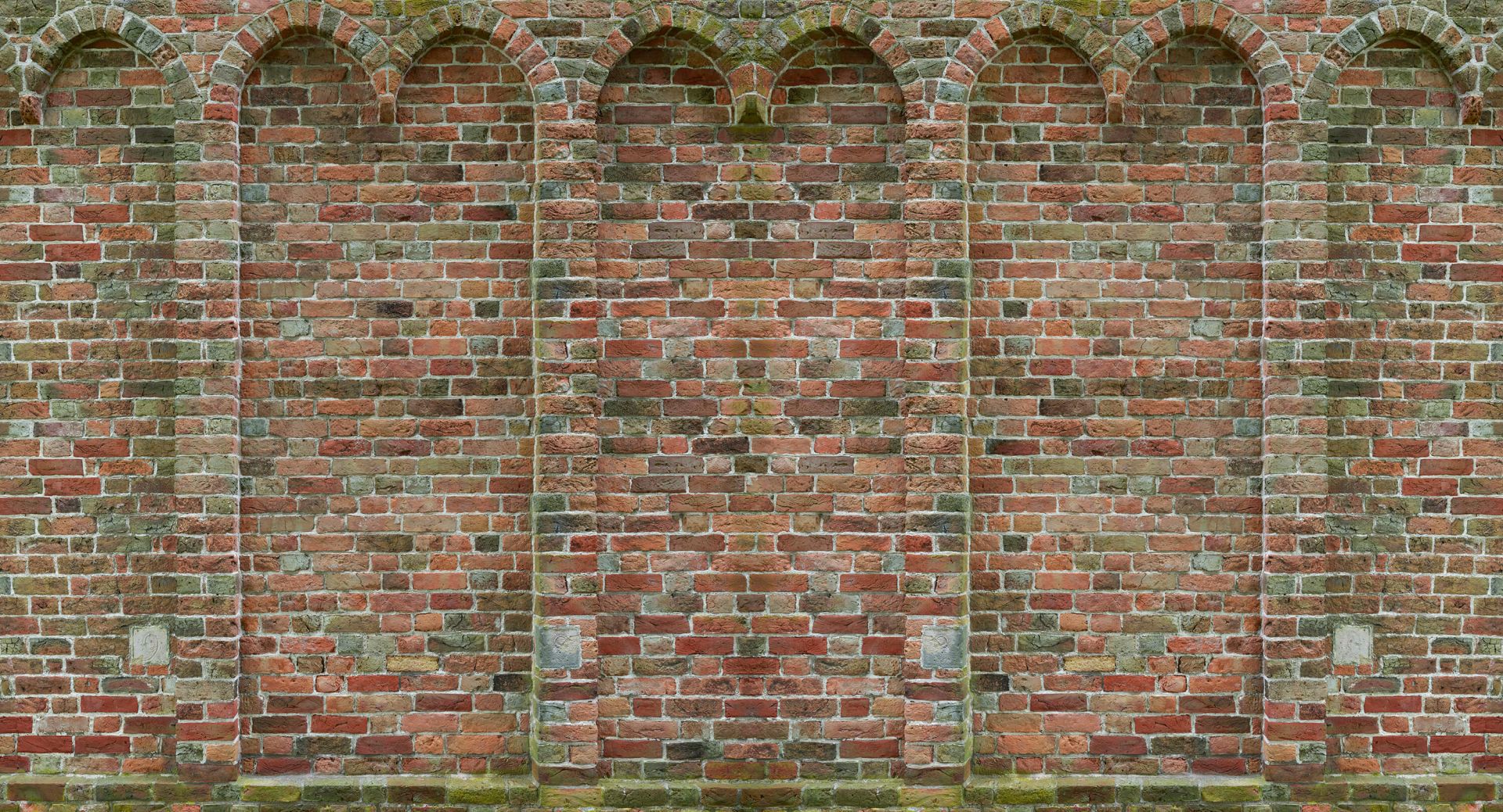 Vieux mur avec des arches