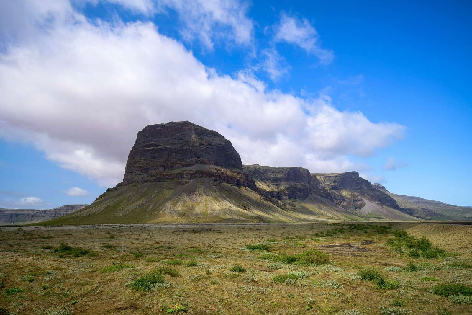 Le rocher de Lómagnúpur